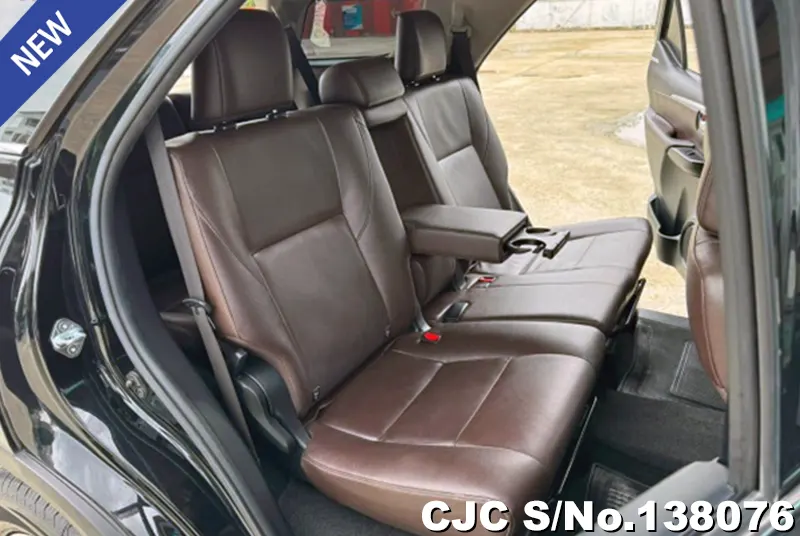 Toyota Fortuner in Black for Sale Image 7