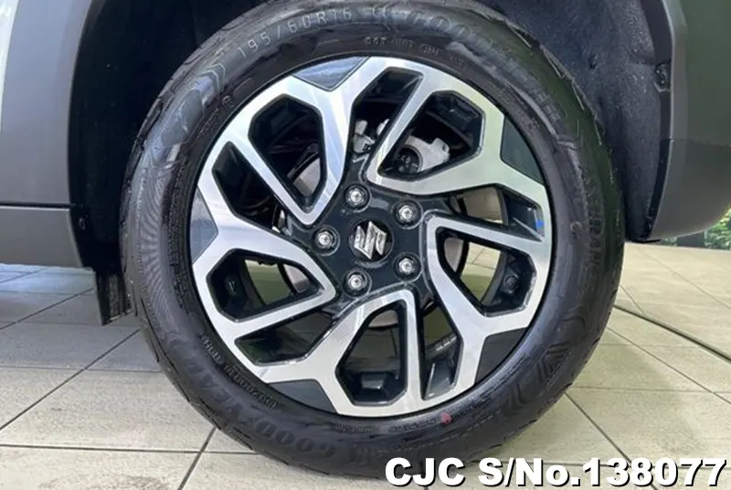 Suzuki Fronx in Pearl for Sale Image 11
