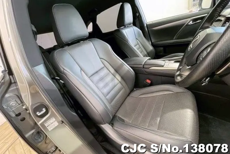 Lexus RX 300 in Silver for Sale Image 6