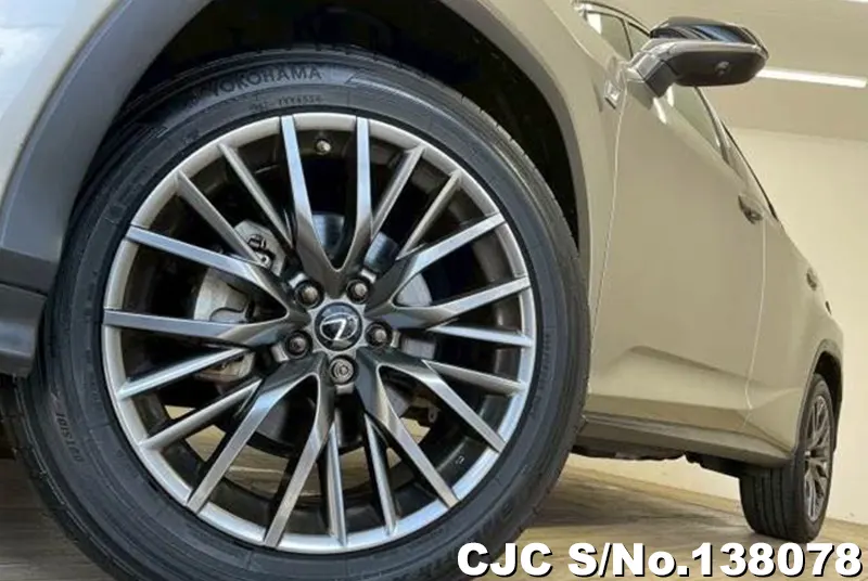 Lexus RX 300 in Silver for Sale Image 10