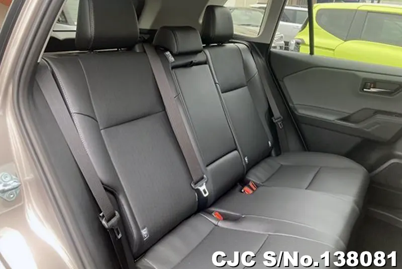 Toyota Rav4 in Brown for Sale Image 9