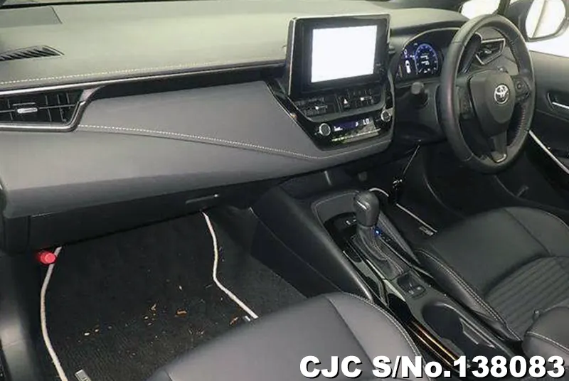 Toyota Corolla Touring in Black for Sale Image 3