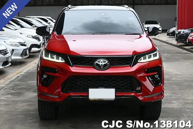 Toyota Fortuner in Red for Sale Image 2