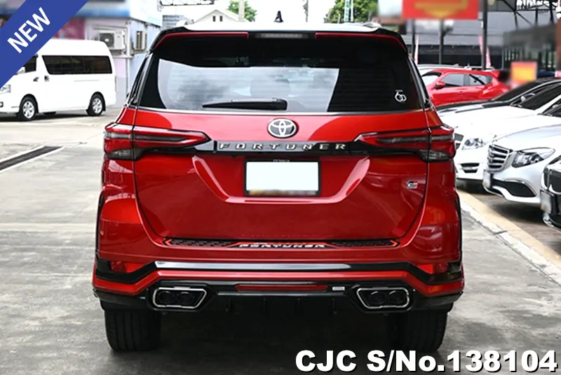 Toyota Fortuner in Red for Sale Image 3