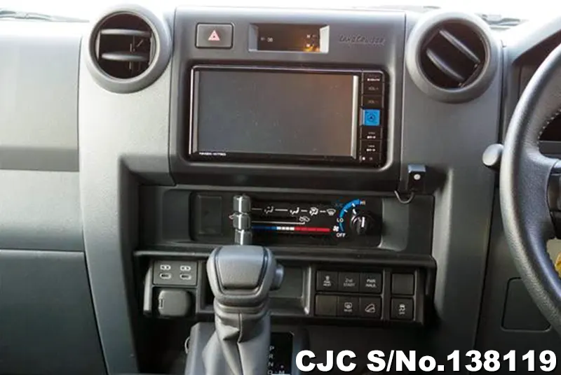 Toyota Land Cruiser in Brown for Sale Image 5