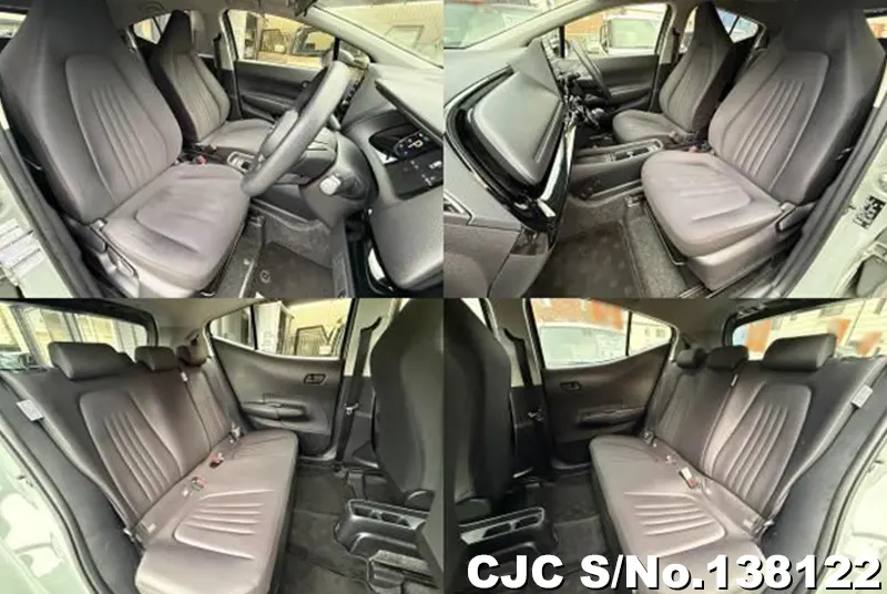 Toyota Aqua in Gray for Sale Image 6