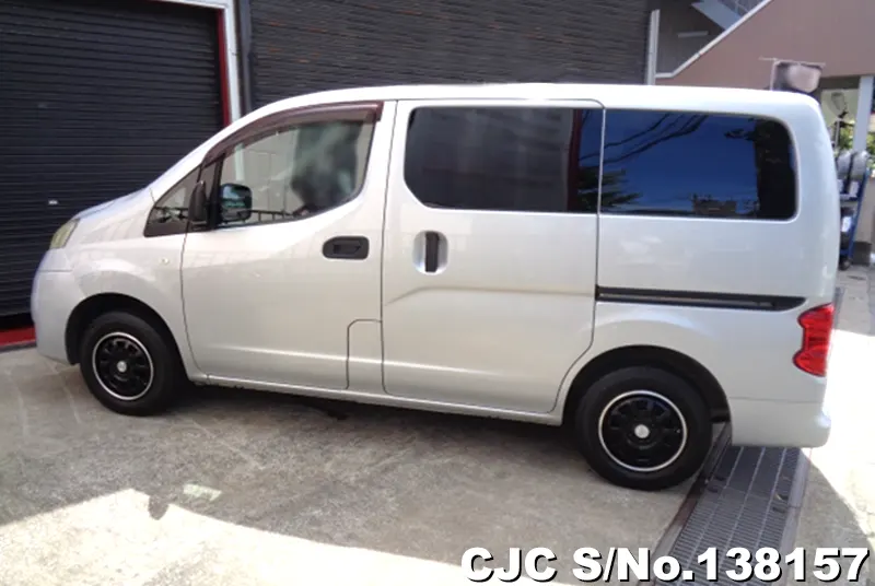 Nissan NV200 in Silver for Sale Image 7
