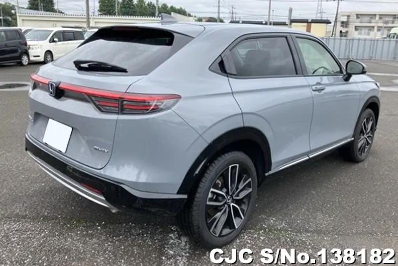 Honda Vezel in Gray for Sale Image 1