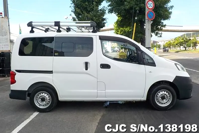 Nissan NV200 in White for Sale Image 6