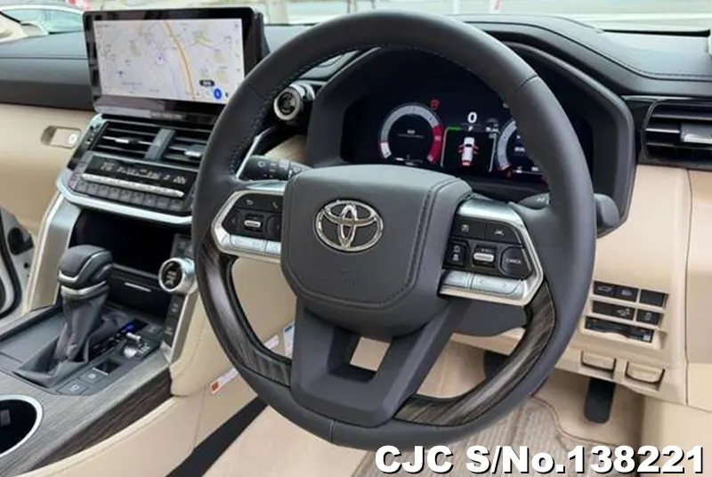 Toyota Land Cruiser in Pearl for Sale Image 20
