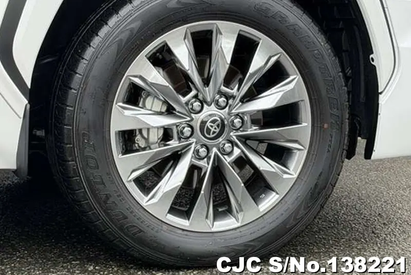 Toyota Land Cruiser in Pearl for Sale Image 24