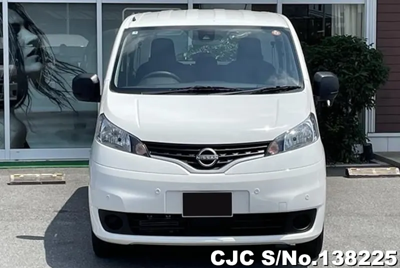 Nissan NV200 in White for Sale Image 4