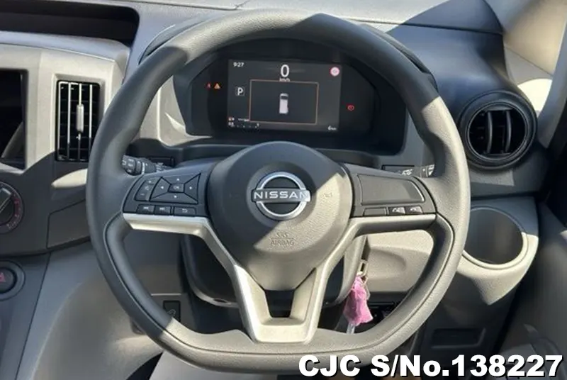 Nissan NV200 in White for Sale Image 8