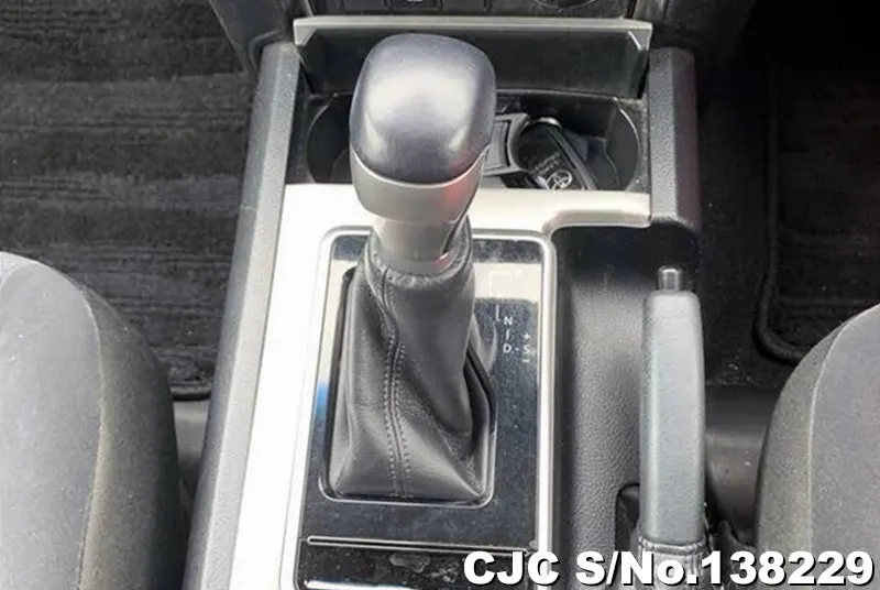 Toyota Land Cruiser Prado in Black for Sale Image 17