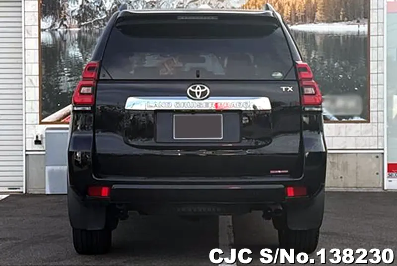 Toyota Land Cruiser Prado in Black for Sale Image 3