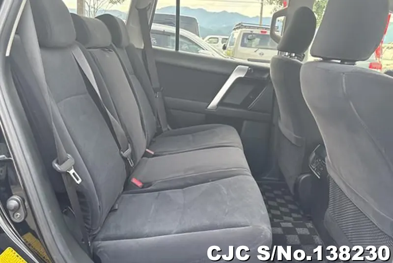 Toyota Land Cruiser Prado in Black for Sale Image 9