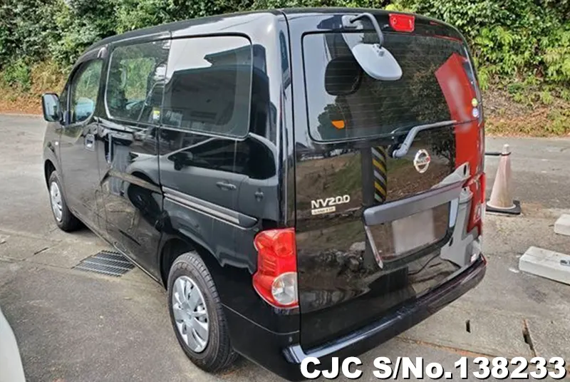 Nissan NV200 in Black for Sale Image 1
