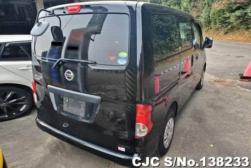 Nissan NV200 in Black for Sale Image 2