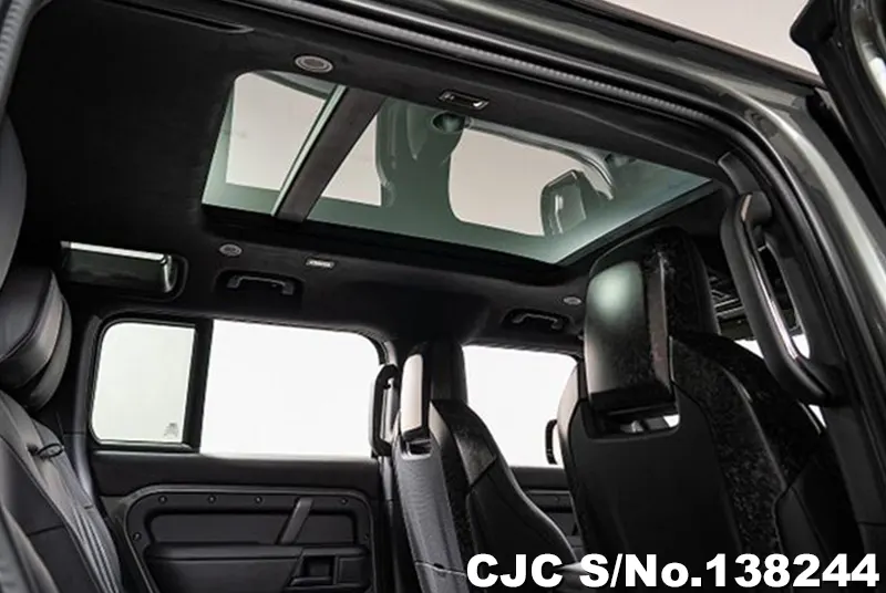 Land Rover Defender in Gray for Sale Image 11