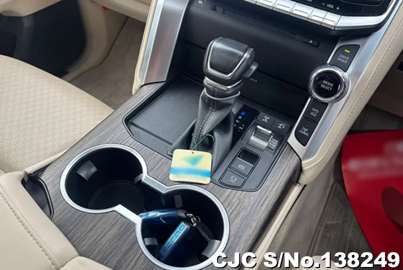 Toyota Land Cruiser in Pearl for Sale Image 11