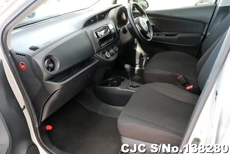Toyota Vitz in Silver for Sale Image 10