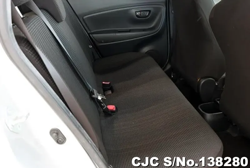 Toyota Vitz in Silver for Sale Image 11