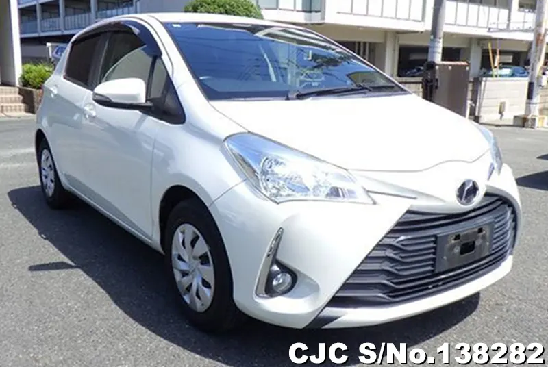 Toyota / Vitz 2017