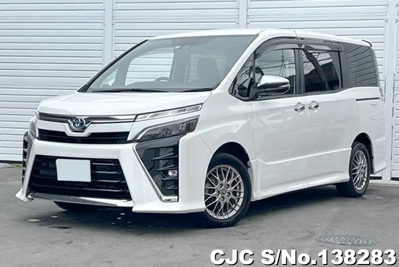 Toyota / Voxy 2020