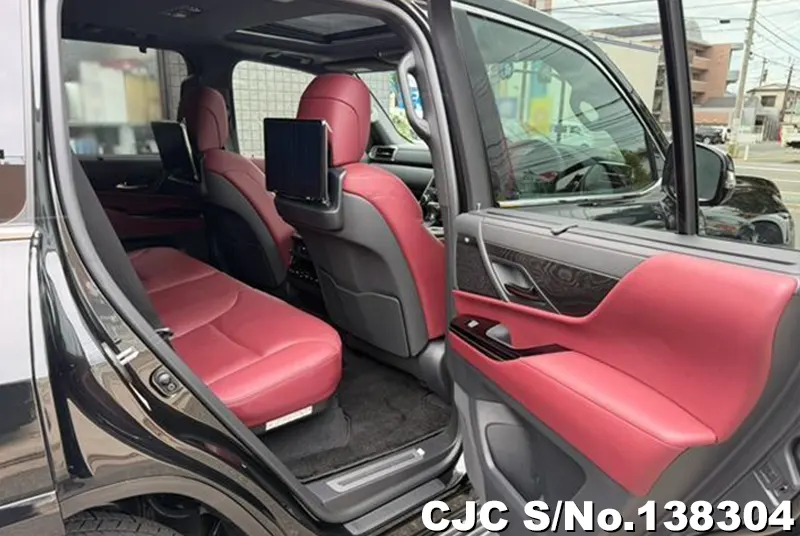 Lexus LX 600 in Black for Sale Image 14