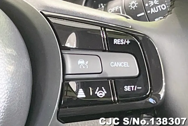 Honda Vezel in Gray for Sale Image 13
