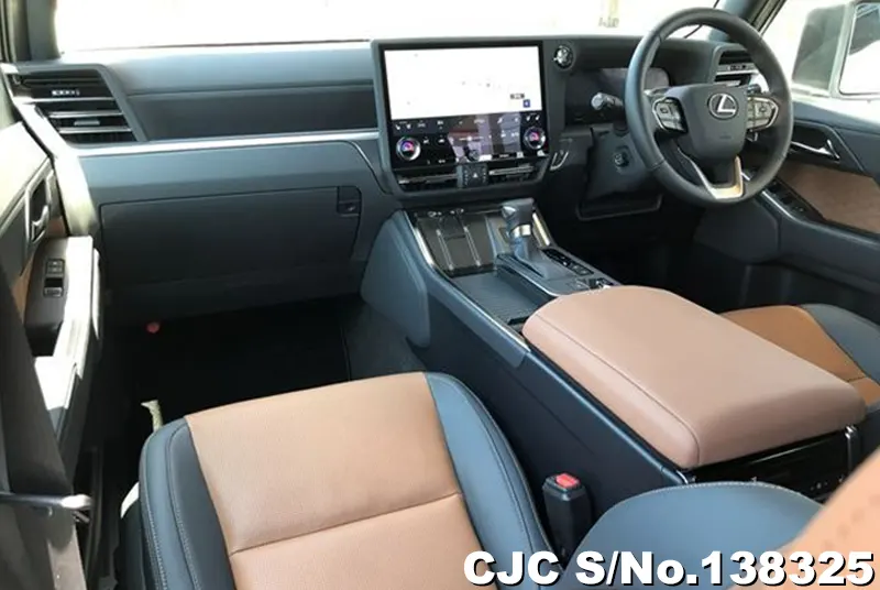 Lexus GX 550 in Pearl for Sale Image 11