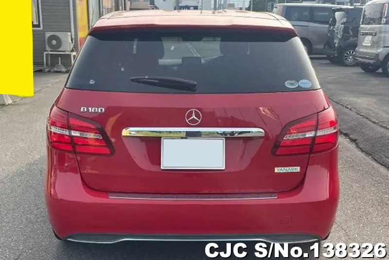 Mercedes Benz B Class in Red for Sale Image 5