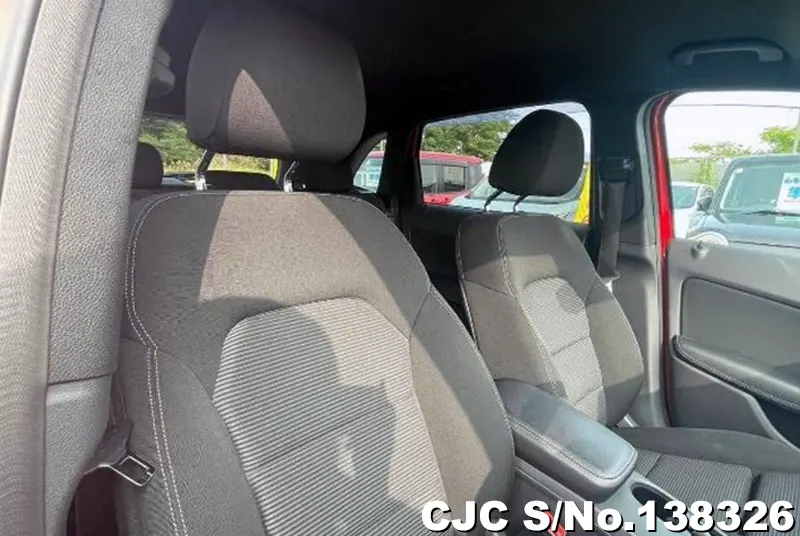 Mercedes Benz B Class in Red for Sale Image 11