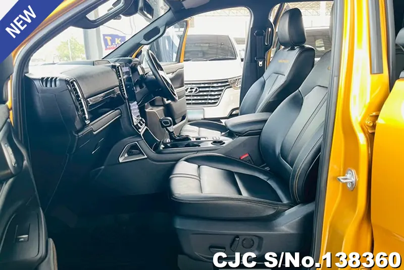 Ford Ranger in Luxe Yellow for Sale Image 8