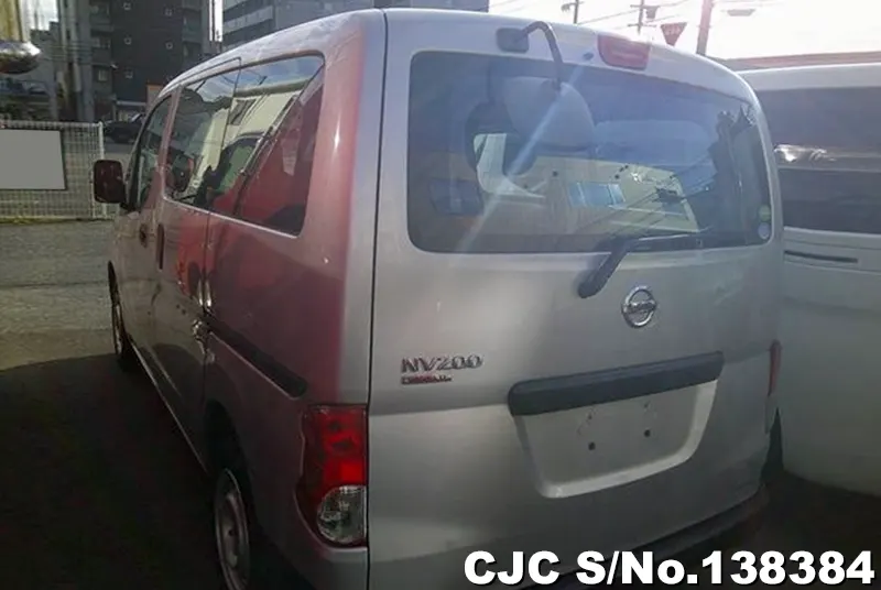 Nissan NV200 in Silver for Sale Image 1