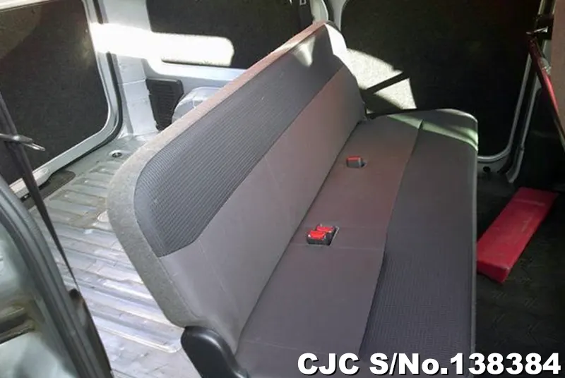 Nissan NV200 in Silver for Sale Image 7