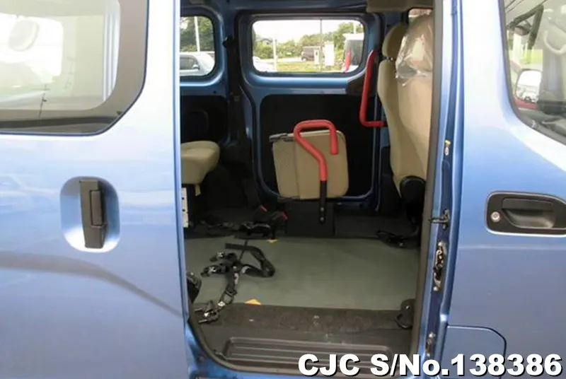 Nissan NV200 in Blue for Sale Image 8