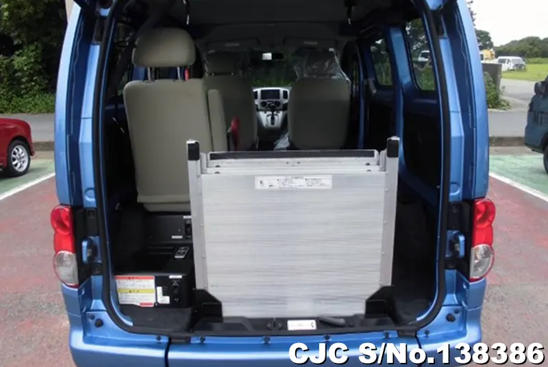 Nissan NV200 in Blue for Sale Image 9