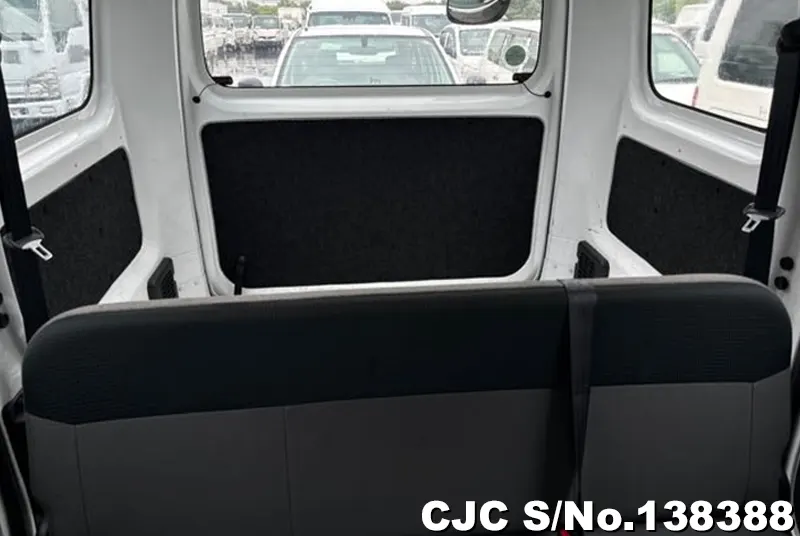 Nissan NV200 in White for Sale Image 7