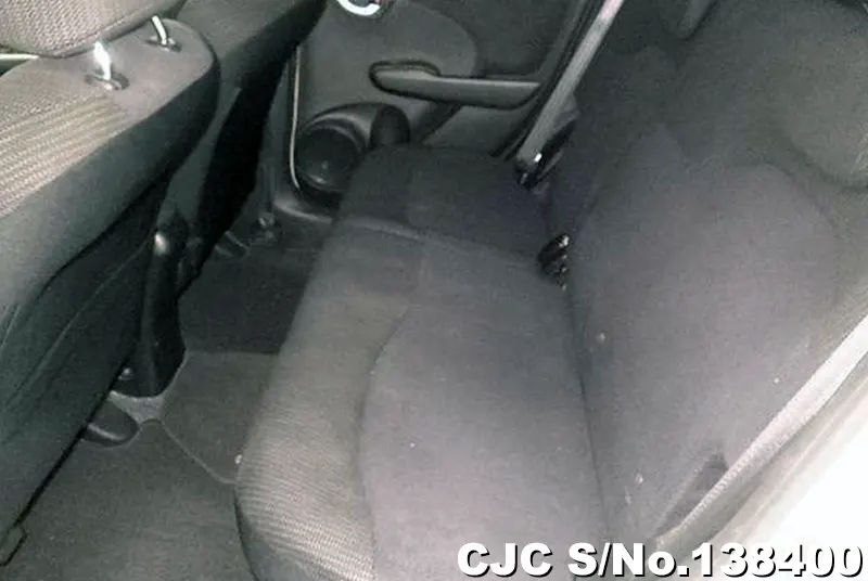 Honda Fit in White for Sale Image 5