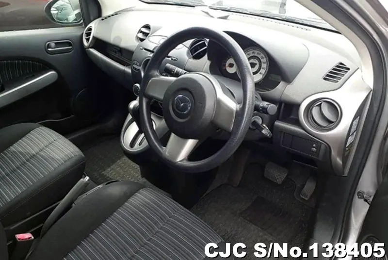 Mazda Demio in Silver for Sale Image 8