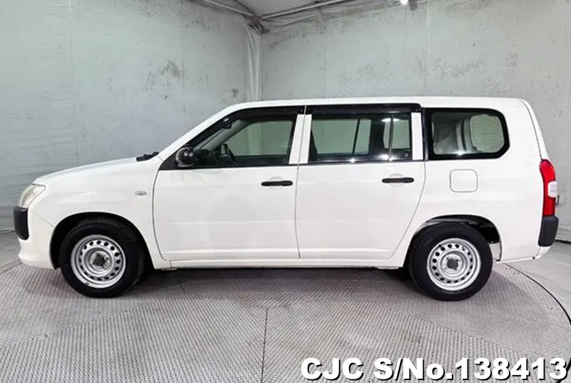 Toyota Probox in White for Sale Image 7