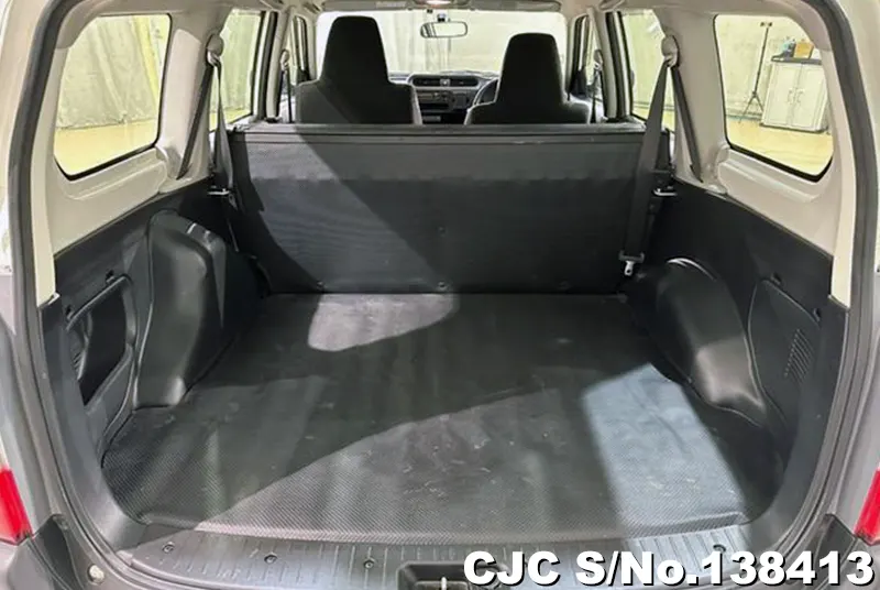 Toyota Probox in White for Sale Image 8