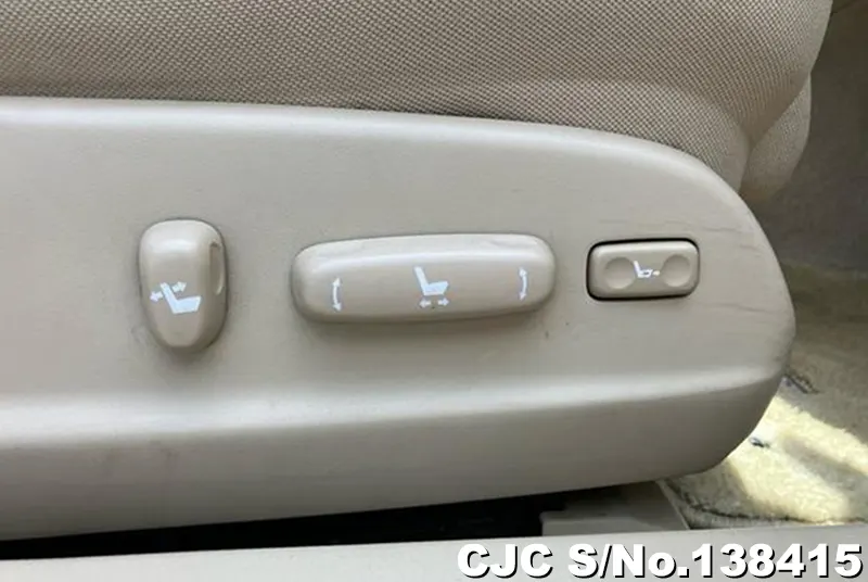 Toyota Mark X in Silver for Sale Image 12