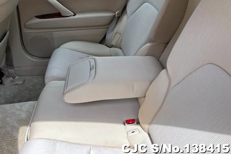 Toyota Mark X in Silver for Sale Image 19