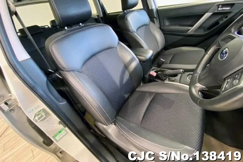 Subaru Forester in White for Sale Image 11