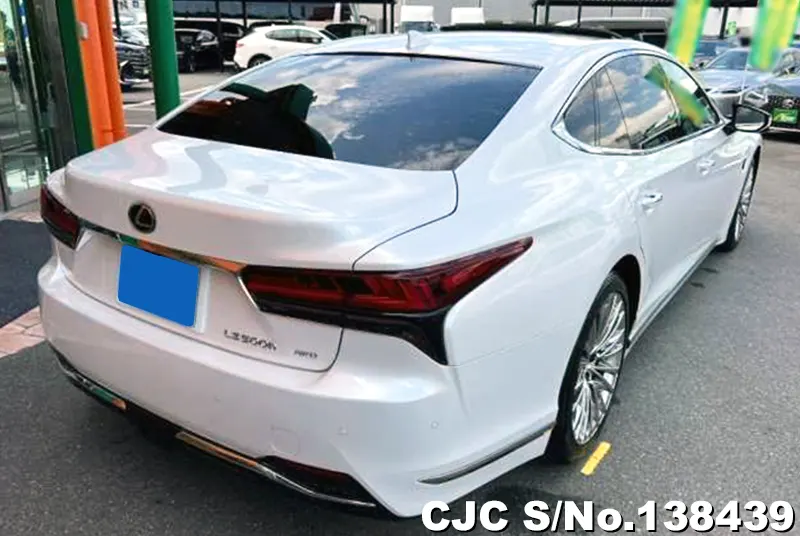 Lexus LS500H in Pearl for Sale Image 2