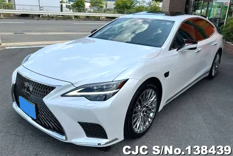 Lexus LS500H in Pearl for Sale Image 3