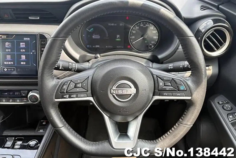 Nissan Kicks in Black for Sale Image 3