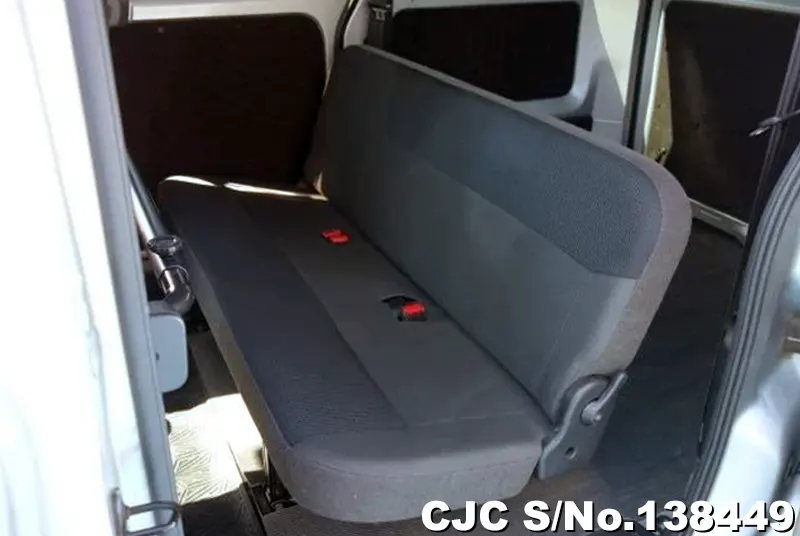 Nissan NV200 in Silver for Sale Image 16